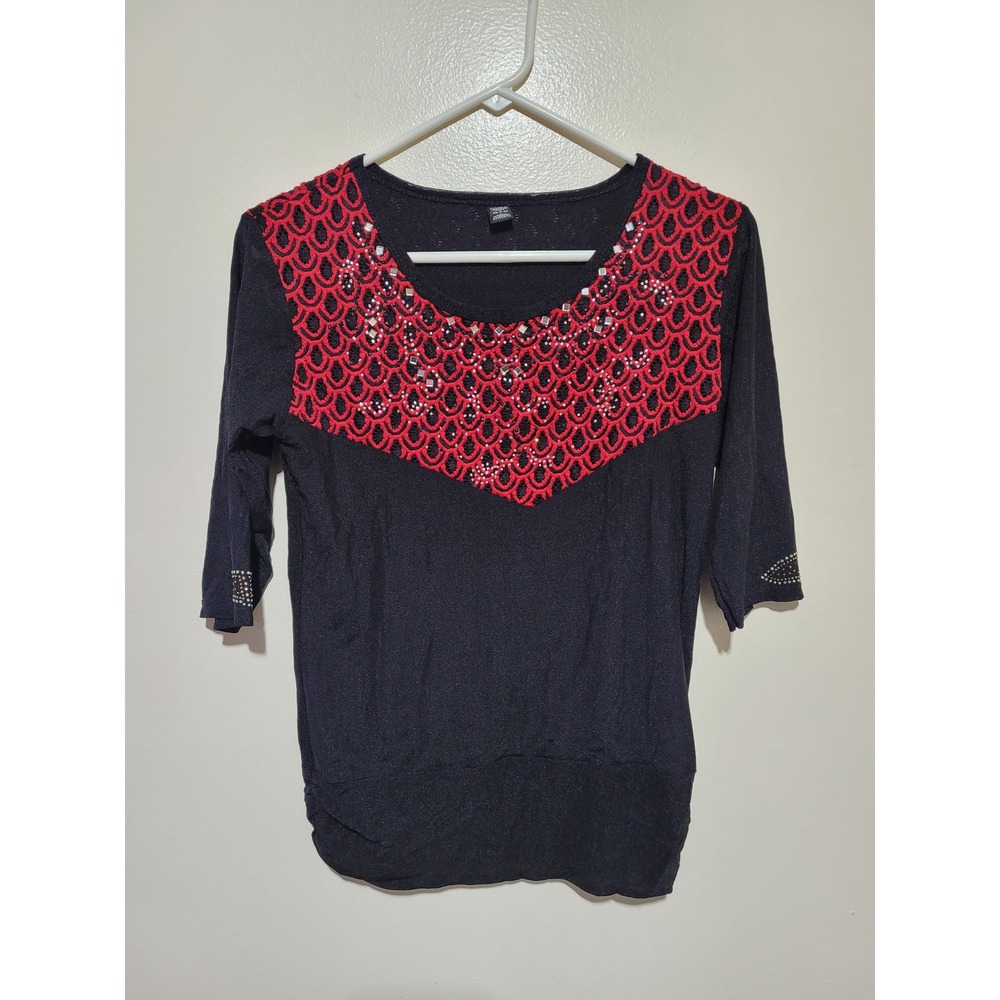 GTO Crochet‎ Rhinestone Top Womens M Black Red 3/4 Sleeve Embellished